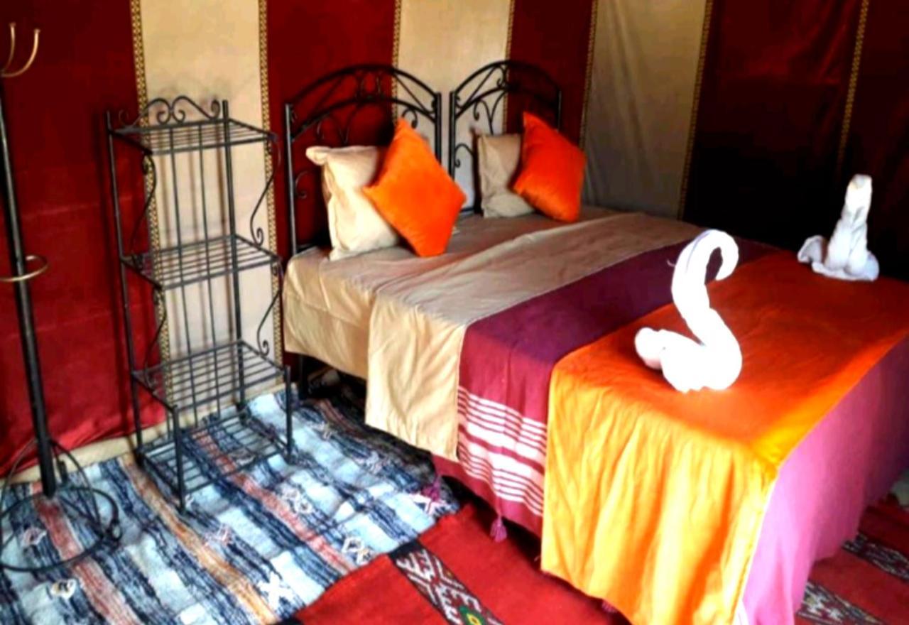 Desert Romantic Camp 梅尔祖卡 外观 照片