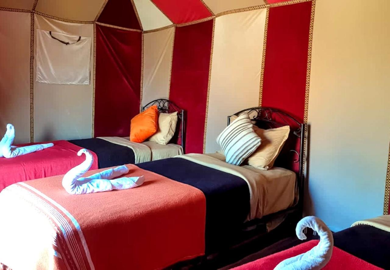 Desert Romantic Camp 梅尔祖卡 外观 照片